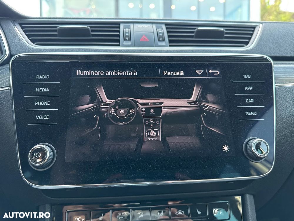 Skoda Superb 2.0 TDI DSG Style - 29