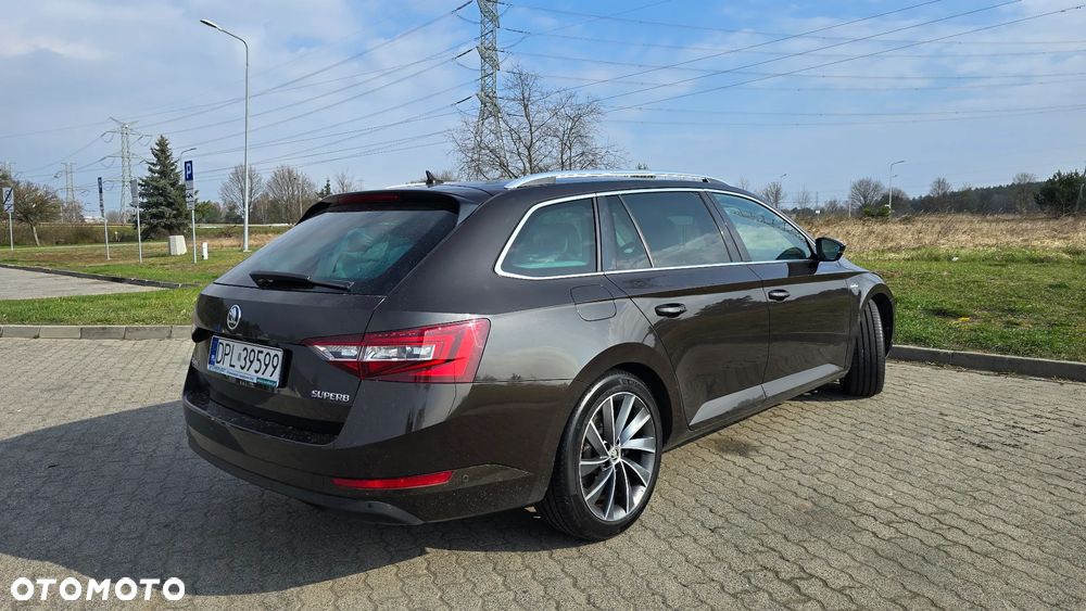 Skoda Superb 2.0 TDI SCR L&K DSG - 2