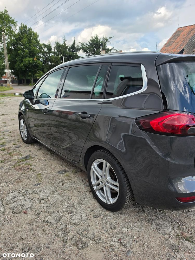 Opel Zafira 1.6 T SIDI Cosmo S&S - 7