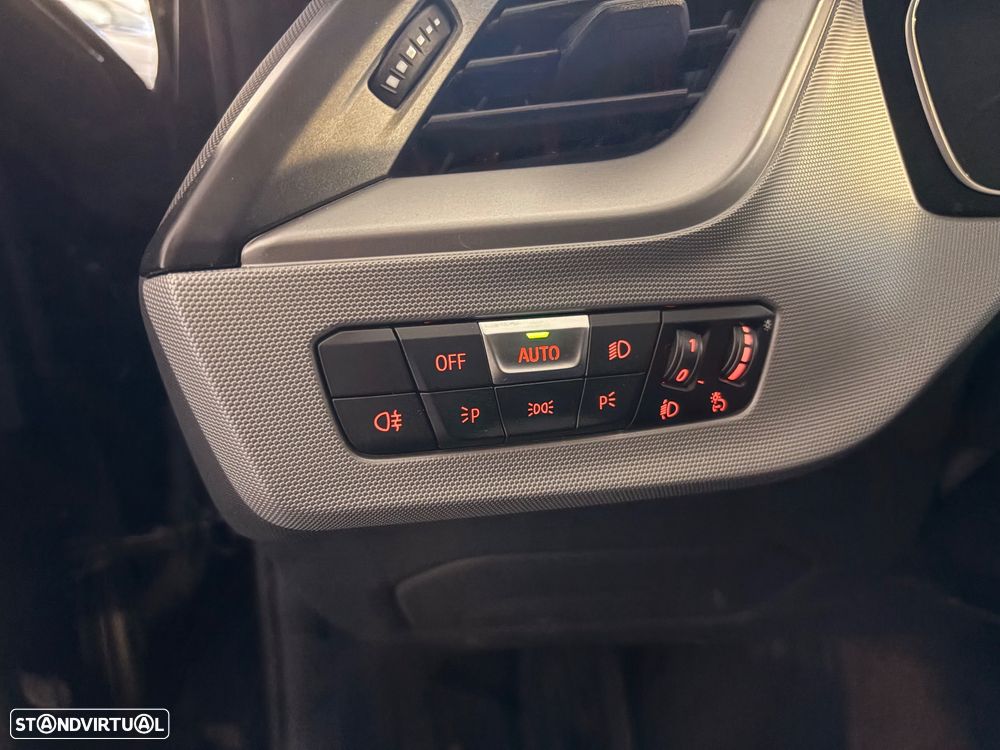 BMW 116 d Corporate Edition Auto - 29