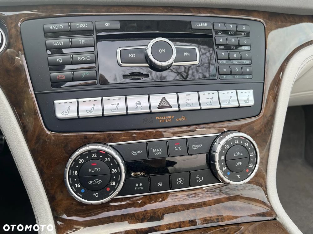 Mercedes-Benz SL 500 7G-TRONIC - 27