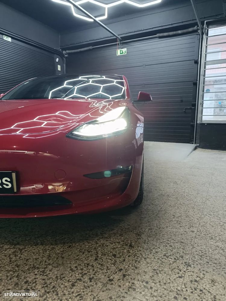 Tesla Model 3 Long-Range Dual Motor AWD - 32