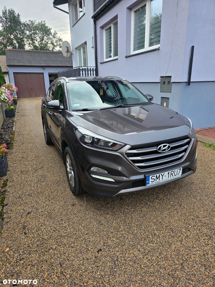 Hyundai Tucson - 2