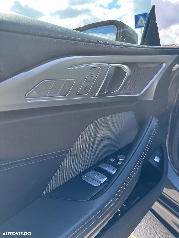 BMW Seria 8 840i xDrive AT - 15