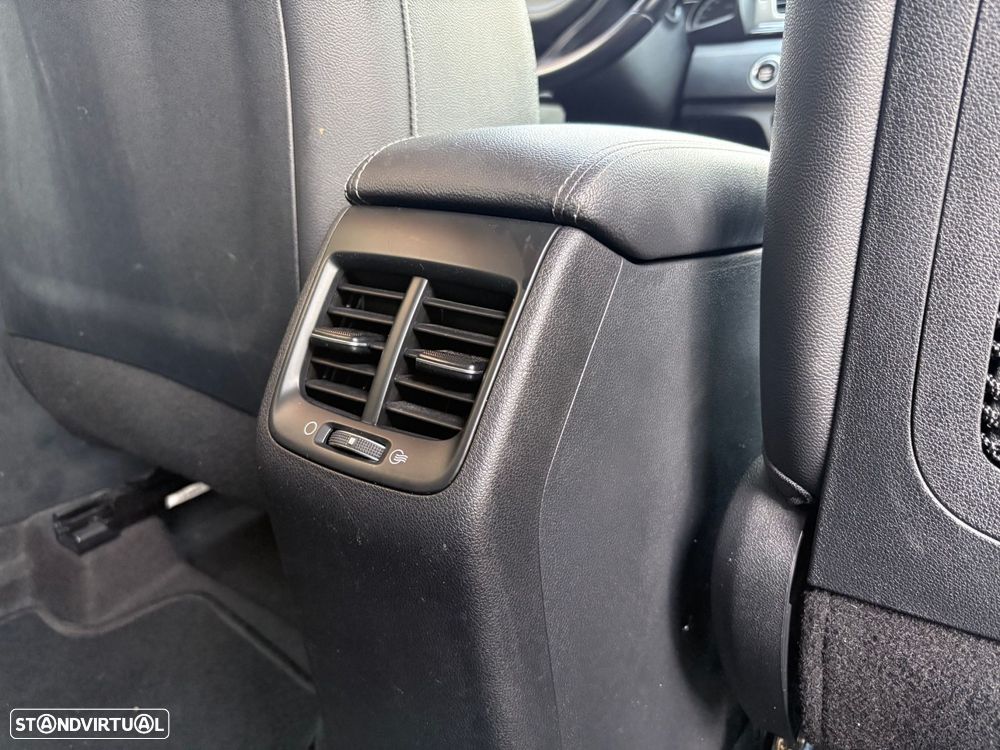 Kia Niro 1.6 GDi HEV Tech - 54