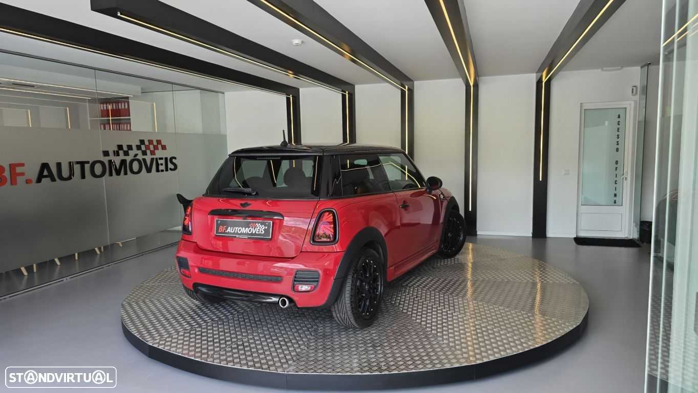 MINI 3 Portas Cooper D - 20