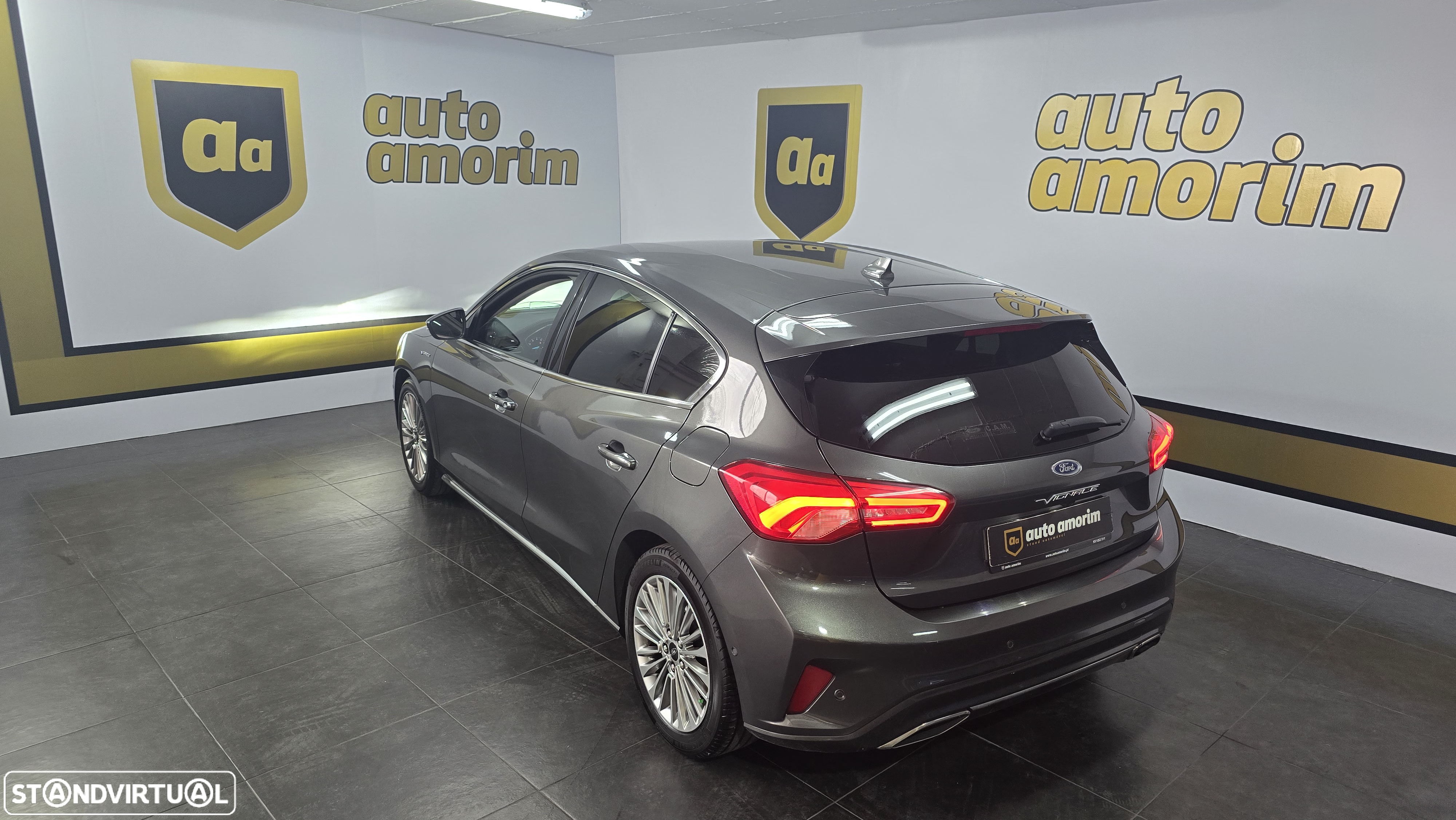 Ford Focus 1.5 EcoBoost Vignale - 14