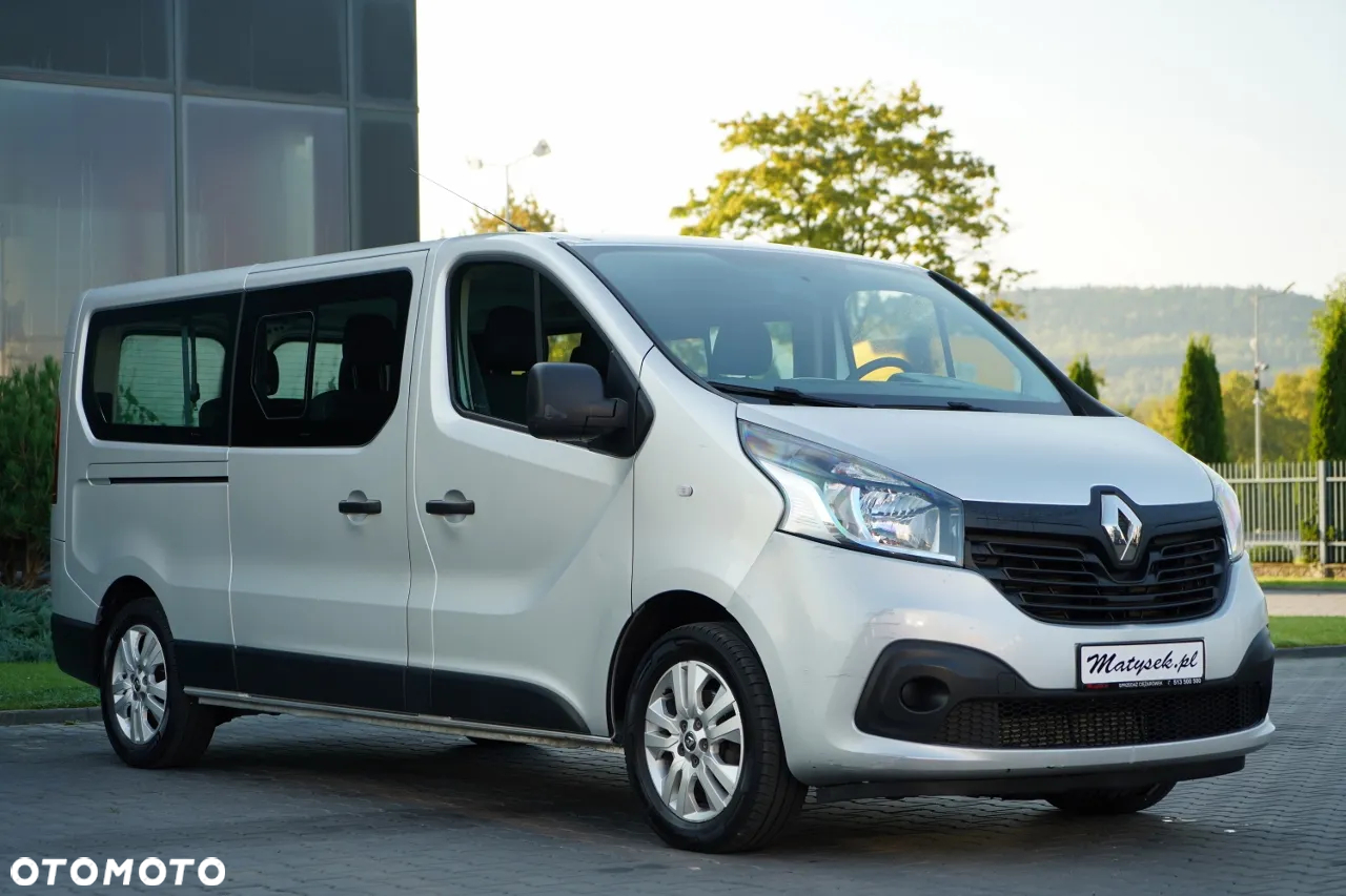 Renault TRAFIC 125 DCI  / BUS / 9 MIEJSC / 2017 ROK / POLSKI SALON / SERWISOWANY - 4