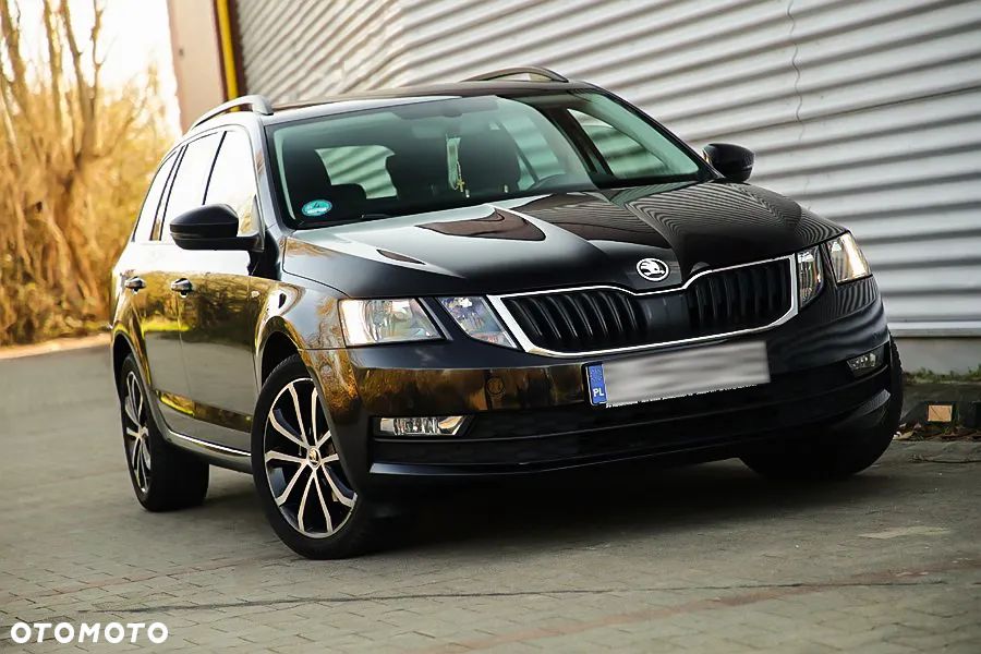 Skoda Octavia 1.6 TDI DSG Soleil - 3