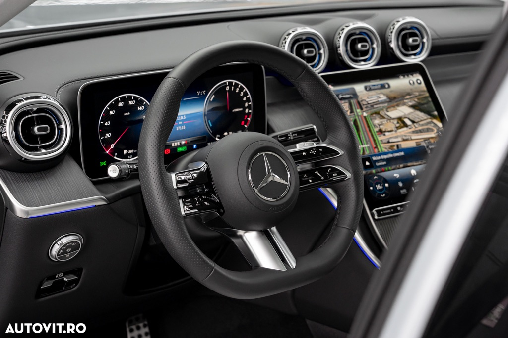 Mercedes-Benz GLC 300 e 4MATIC - 32