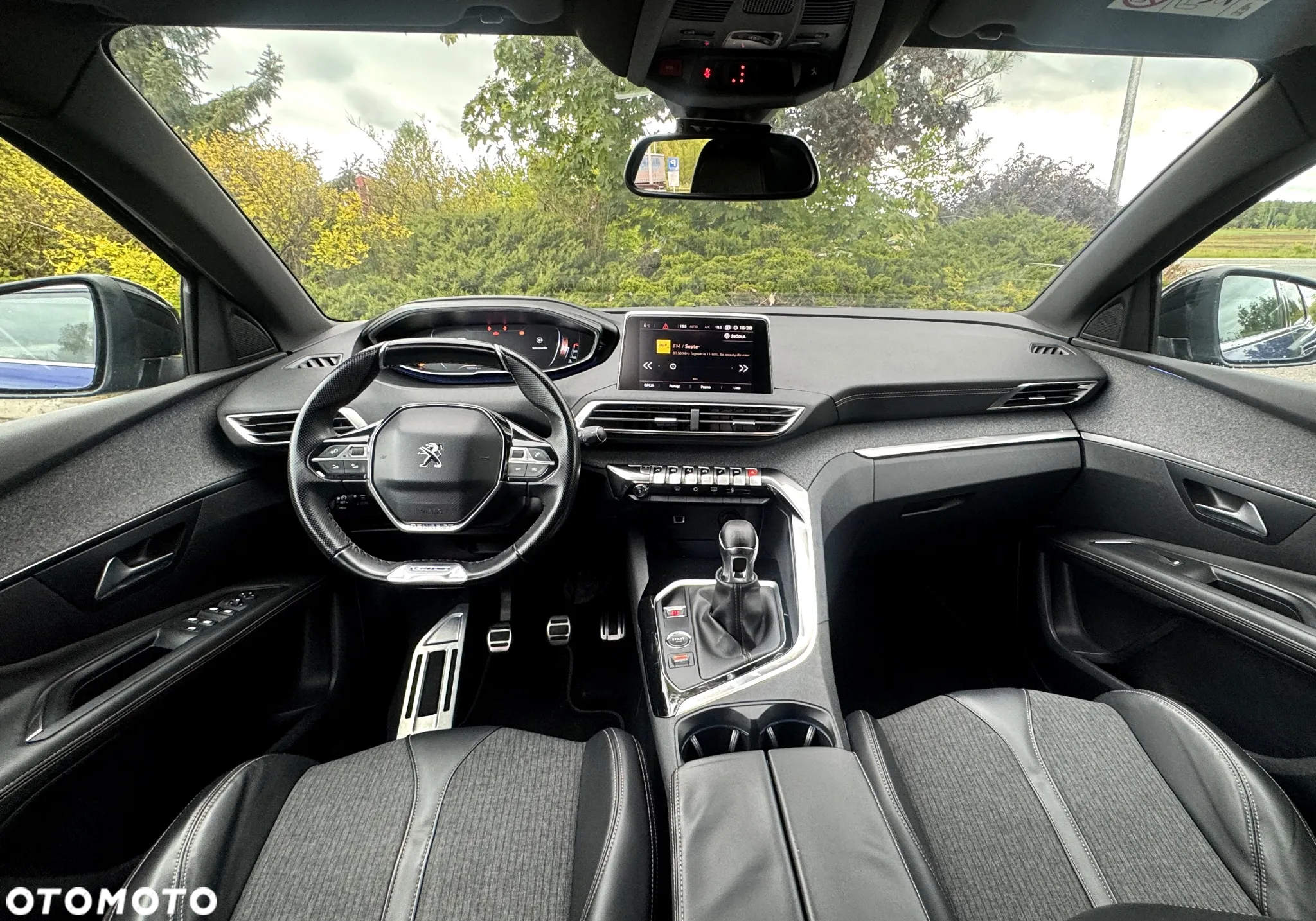 Peugeot 3008 1.6 BlueHDi Allure S&S - 19