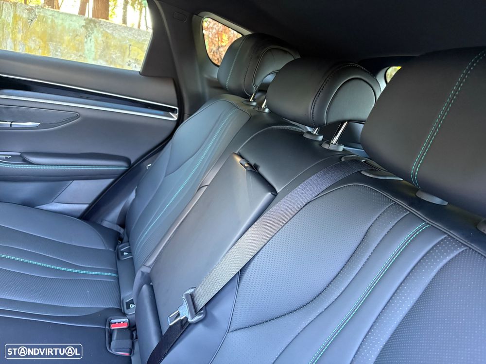 BYD Seal U DM-i Comfort - 14
