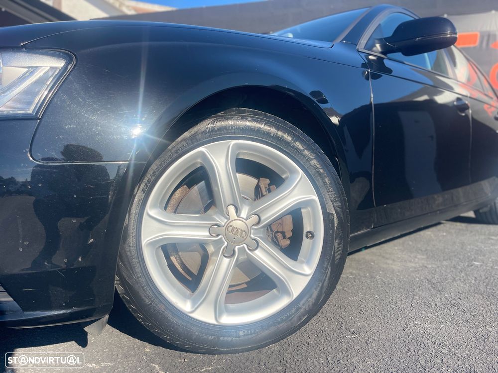 Audi A4 Avant 2.0 TDI S tronic sport - 4