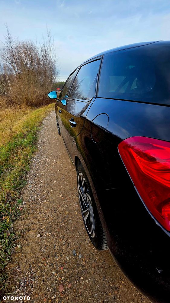 DS Automobiles DS 5 - 10