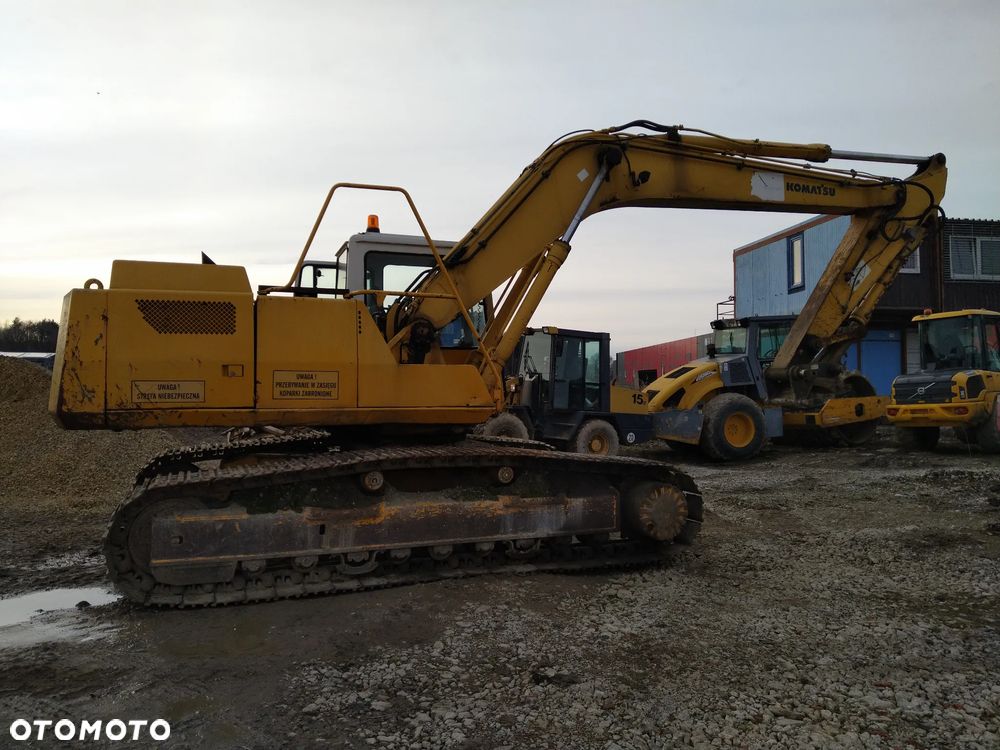 Komatsu PC210-5K - 9