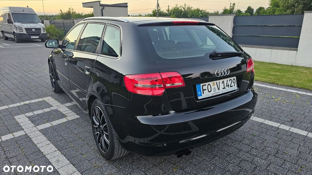 Audi A3 Sportback 2.0 TDI DPF S line Sportpaket (plus) - 6