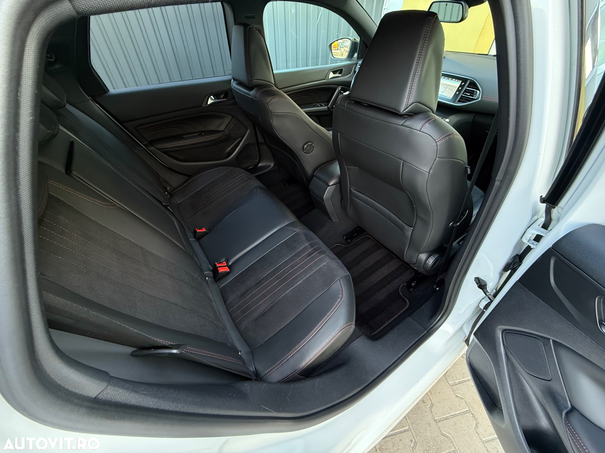 Peugeot 308 SW BlueHDi 180 EAT6 GT - 7