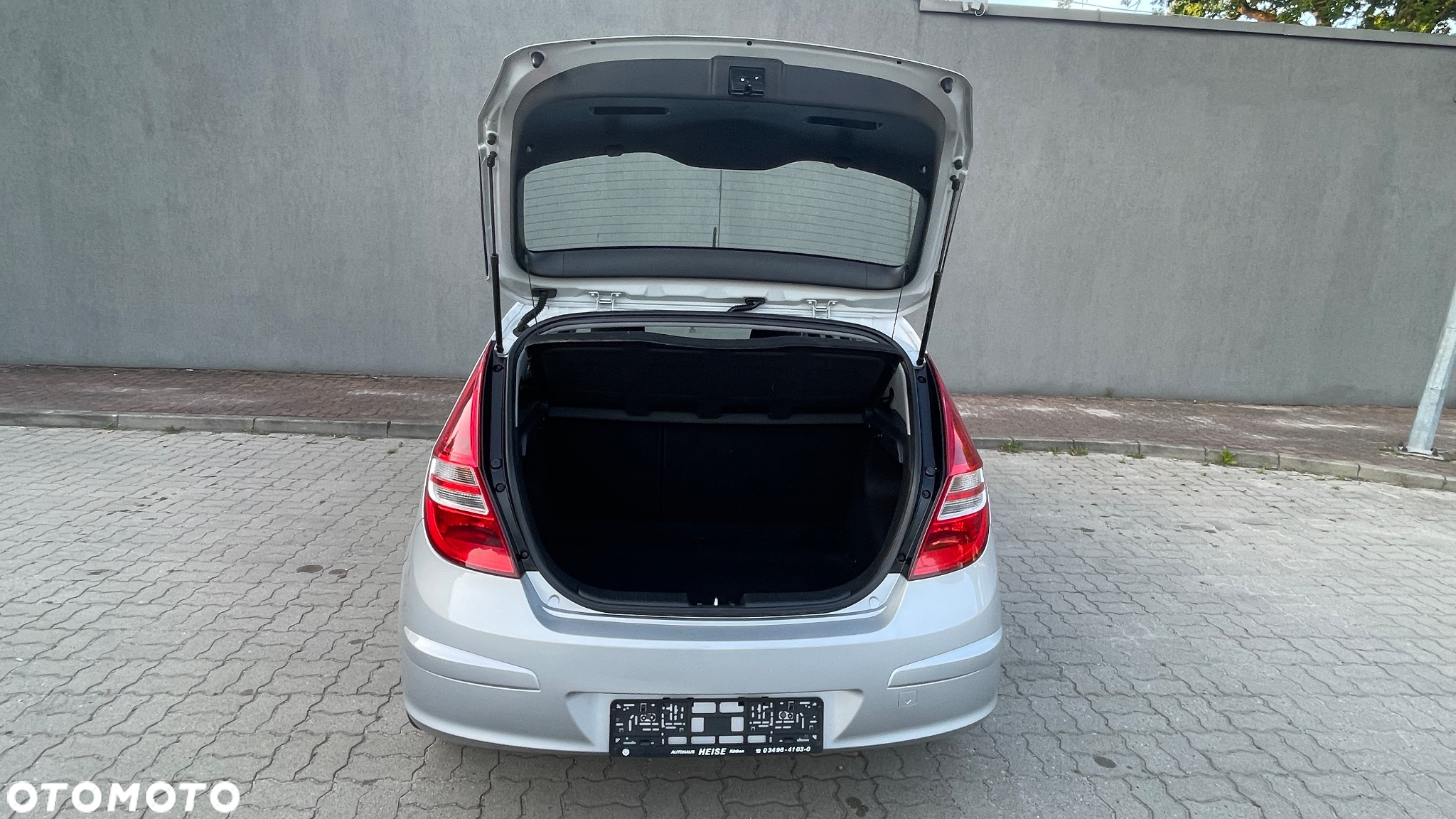 Hyundai i30 1.4 Base + EU5 - 16