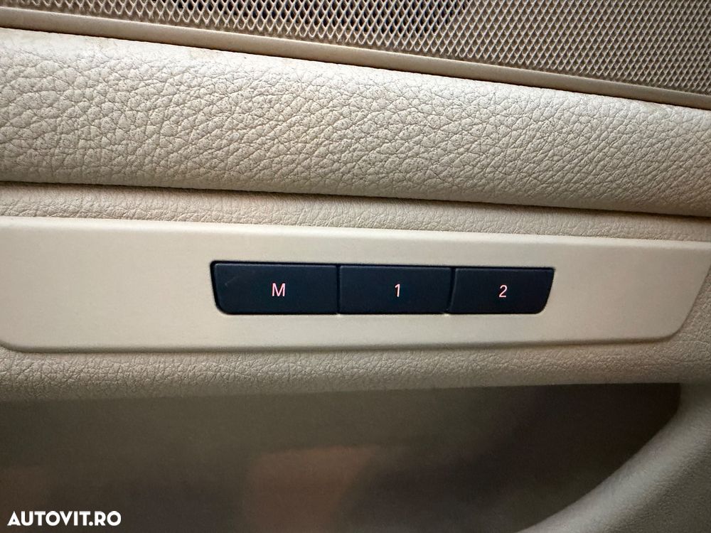 BMW Seria 5 525d Sport-Aut. Luxury Line - 15