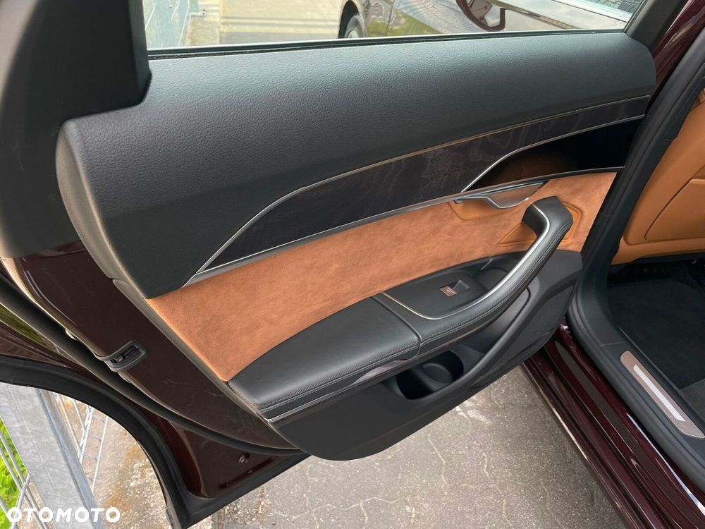 Audi A8 - 11