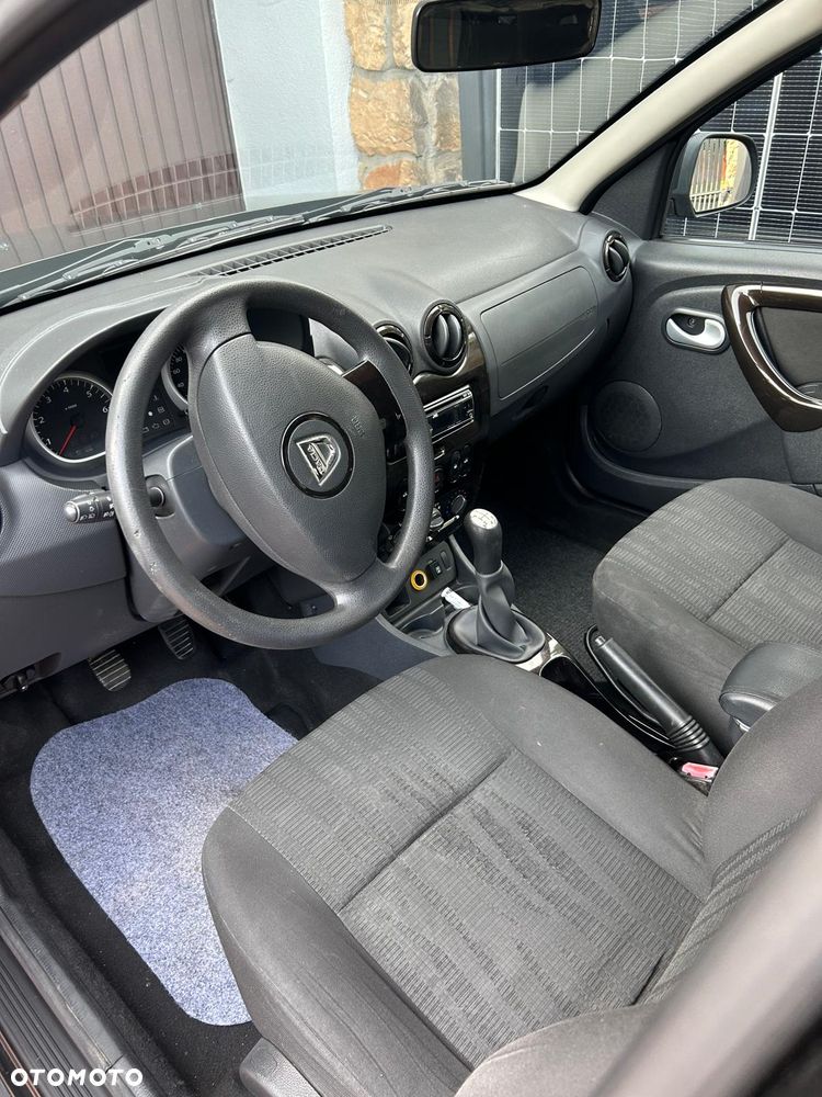 Dacia Duster 1.6 Ambiance Eco - 9