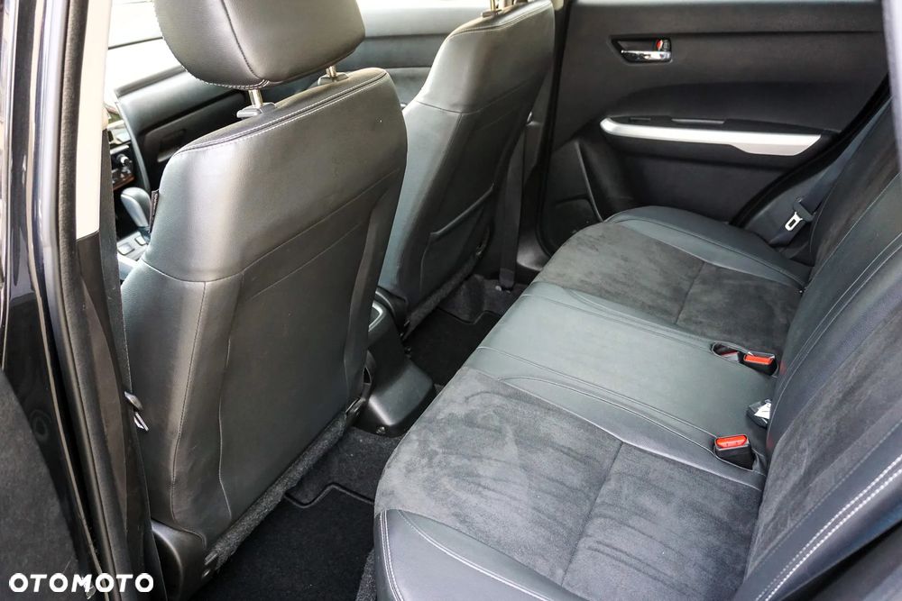 Suzuki Vitara 1.6 (4x4) Allgrip Automatik Comfort+ - 23