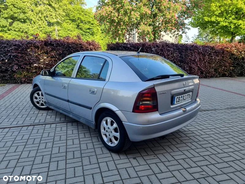 Opel Astra 1.6 Selection 110 Jahre - 6