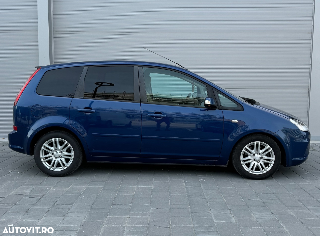 Ford C-Max 2.0 TDCi DPF Ghia - 12