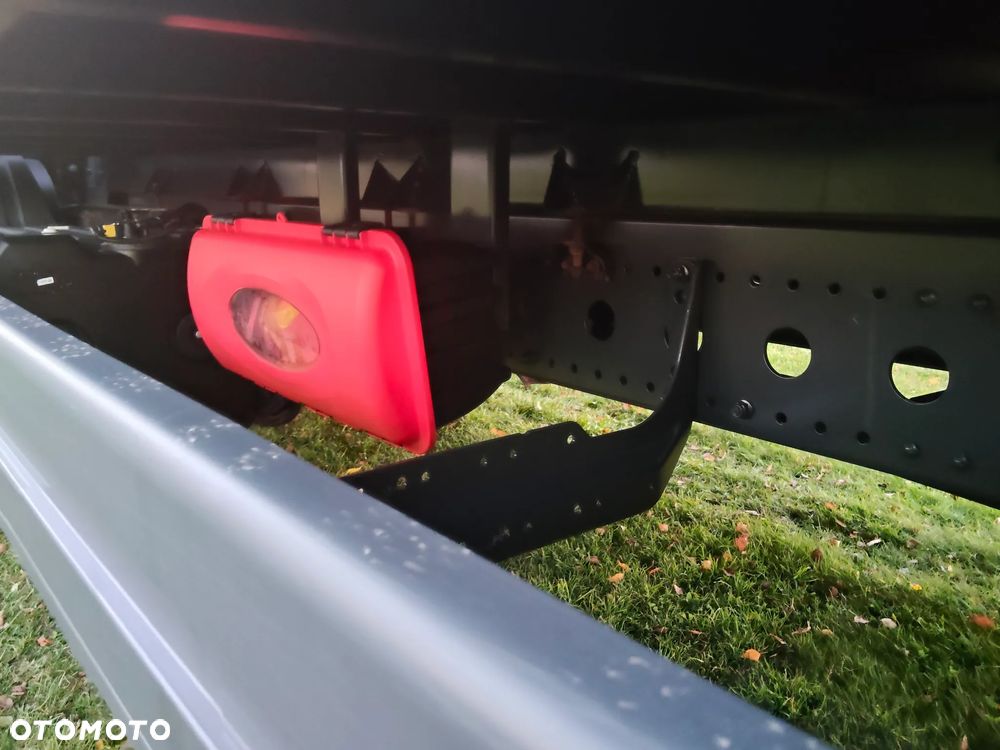 Mercedes-Benz Atego - 13