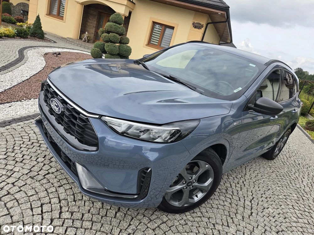 Ford Kuga - 13