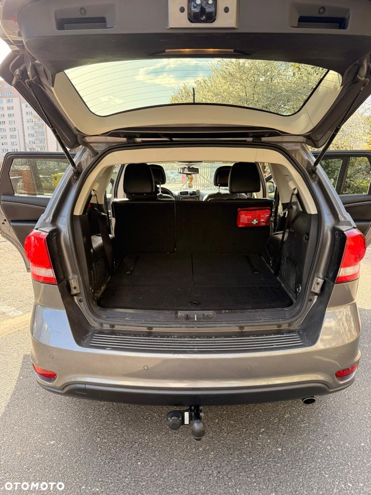 Fiat Freemont 2.0 Multijet Lounge AWD - 29