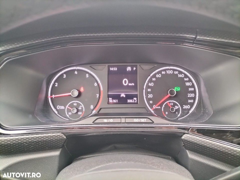 Volkswagen T-Cross - 14