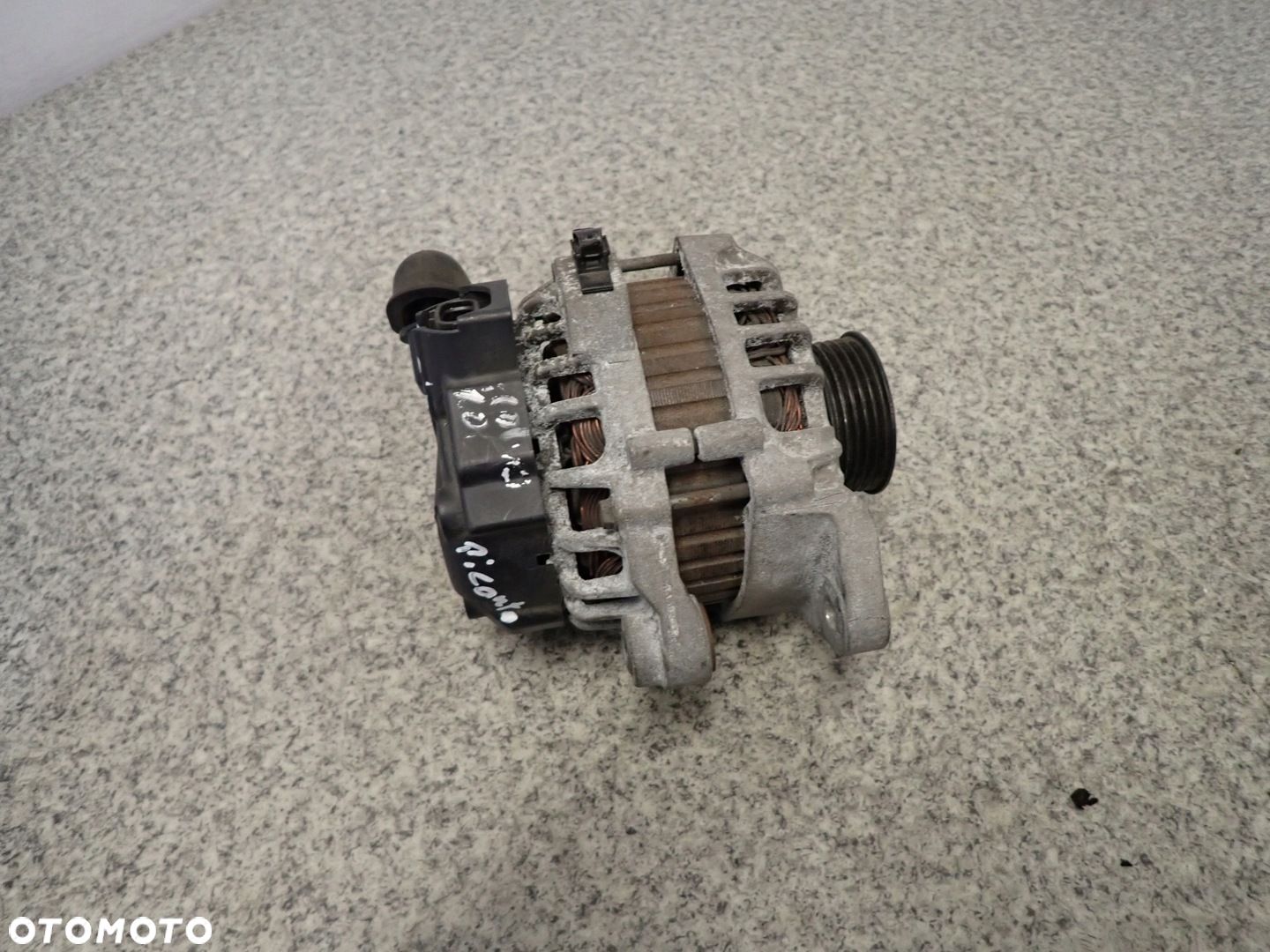 HYUNDAI i10 1.1i 07-13 ALTERNATOR 37300-02600 - 1