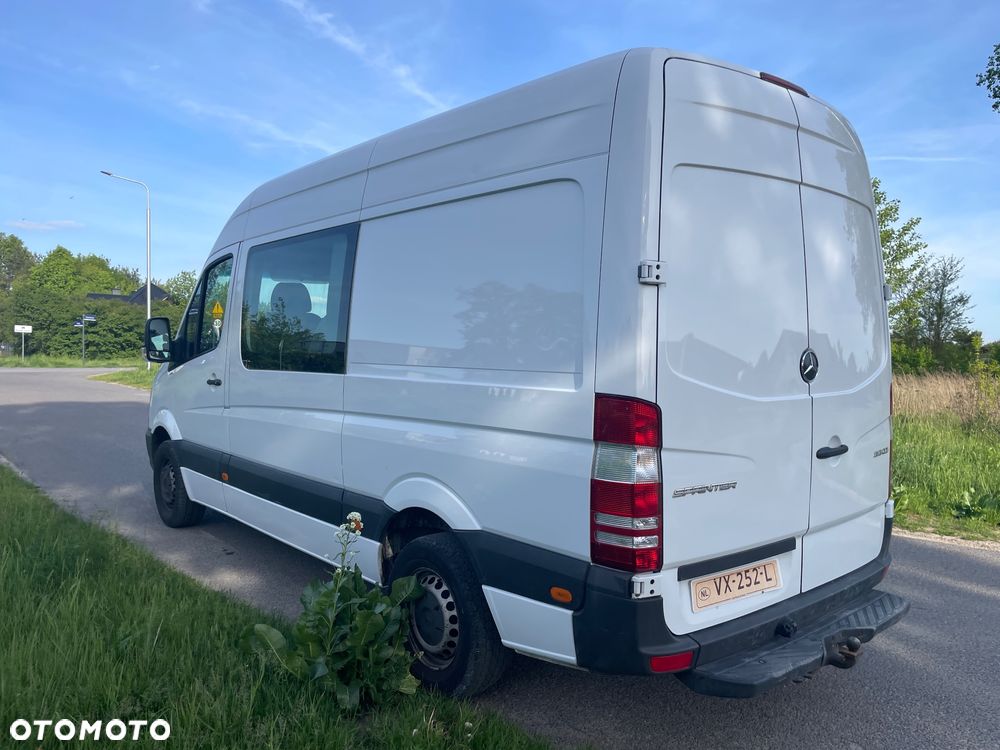 Mercedes-Benz SPRINTER - 6