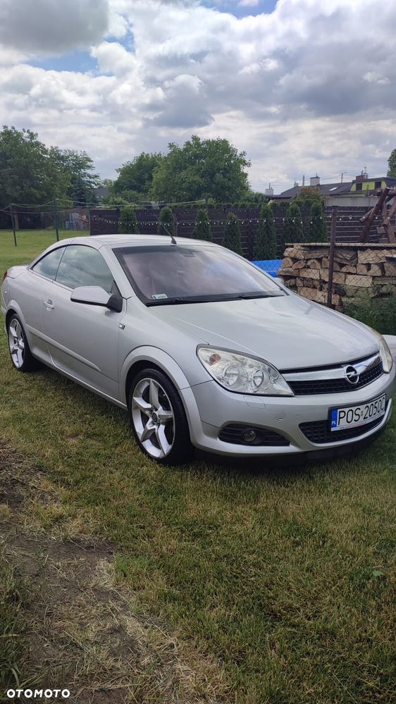 Opel Astra 1.9 CDTI Cosmo - 14