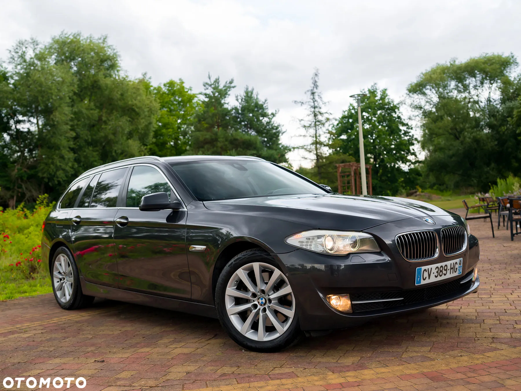 BMW Seria 5 525d Touring Sport-Aut Luxury Line - 17