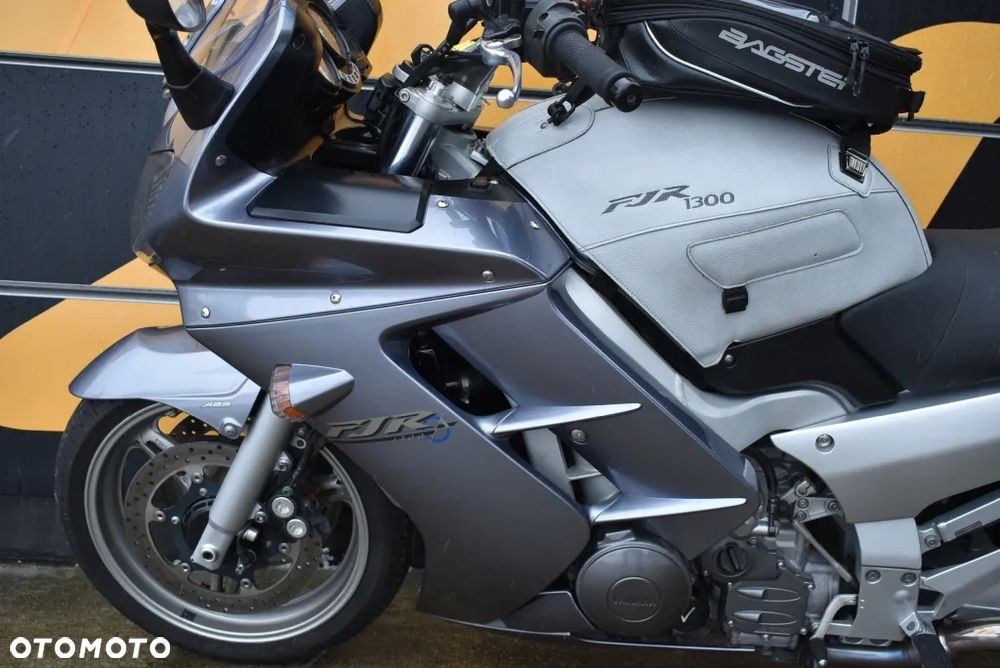 Yamaha FJR - 10