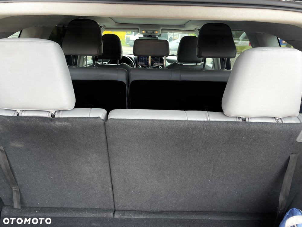 Toyota Highlander 2.5 Hybrid Executive - 34