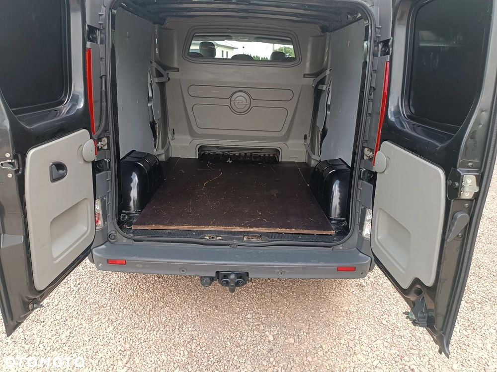 Opel Vivaro L2H1 2.9t Edition - 29