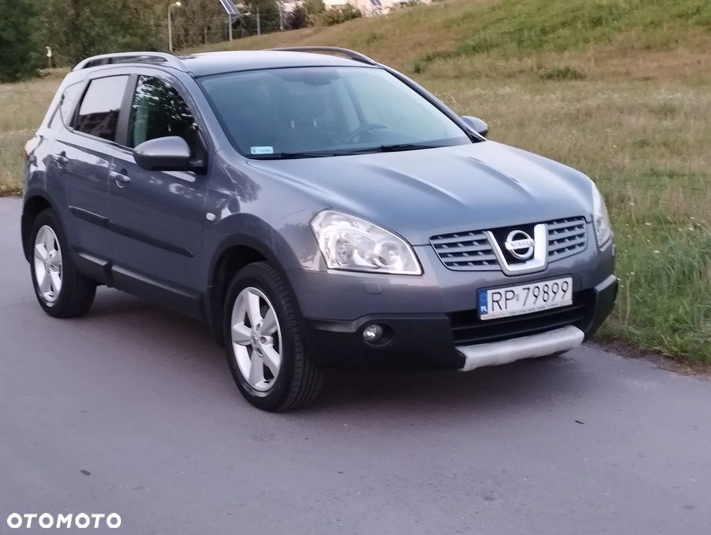 Nissan Qashqai 2.0 4x4 Tekna - 1