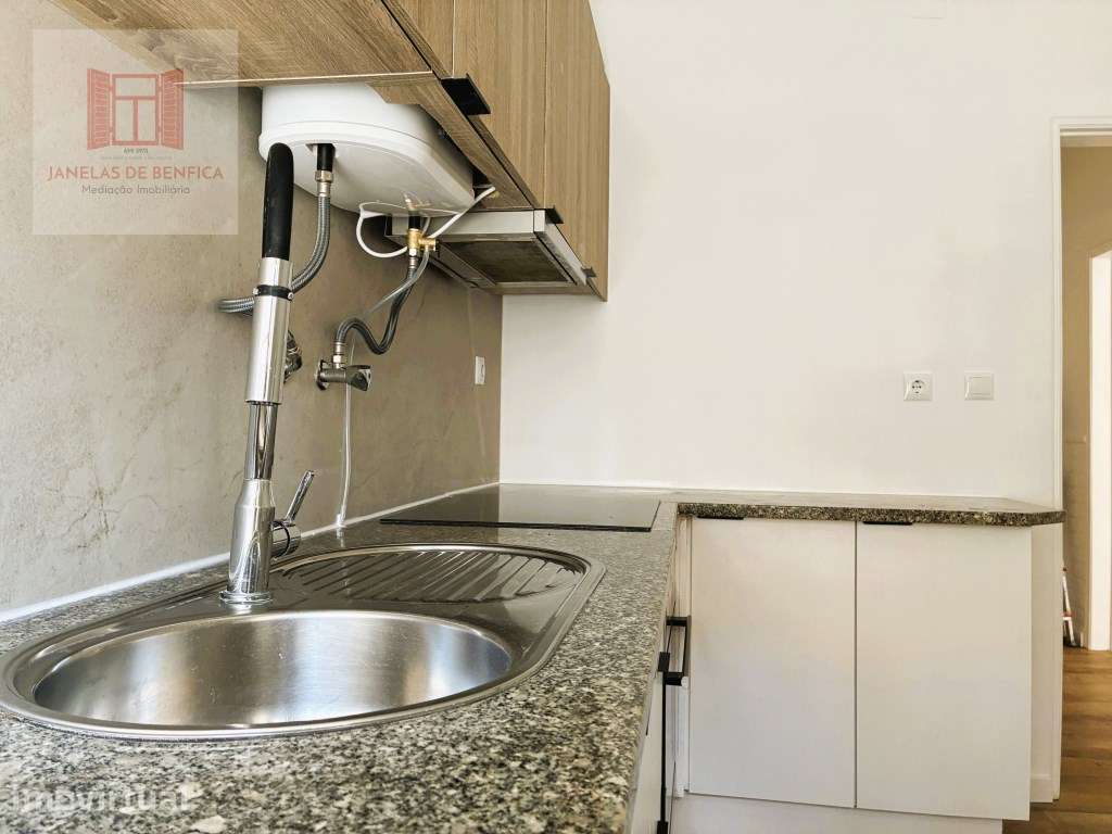 T1+1 Remodelado, São Domingos de Benfica, à Cruz Vermelha - Lisboa - Grande imagem: 5/27