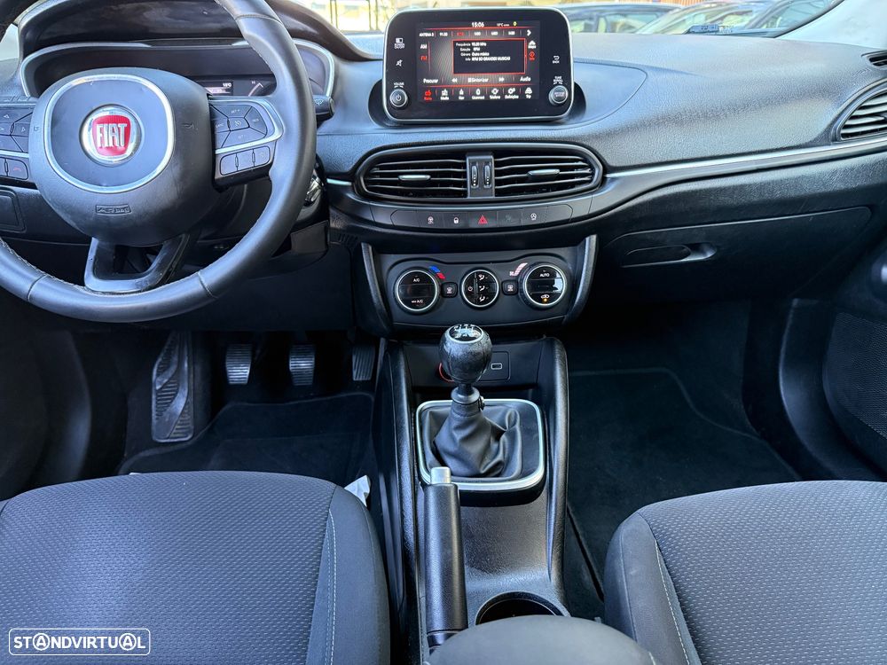 Fiat Tipo Station Wagon 1.6 M-Jet Lounge Tech J17 - 6