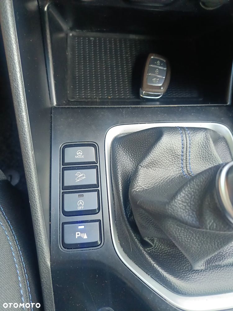 Hyundai Tucson - 25