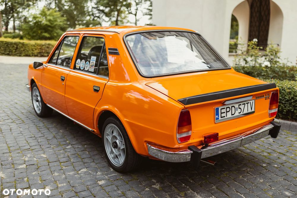 Skoda 105 - 3