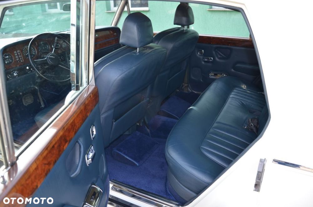 Rolls-Royce Silver Shadow - 13