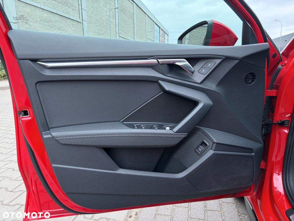 Audi A3 Sportback - 11