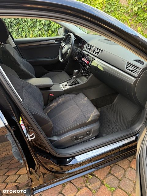 Skoda Superb 2.0 TDI SCR 4x4 Style DSG - 11