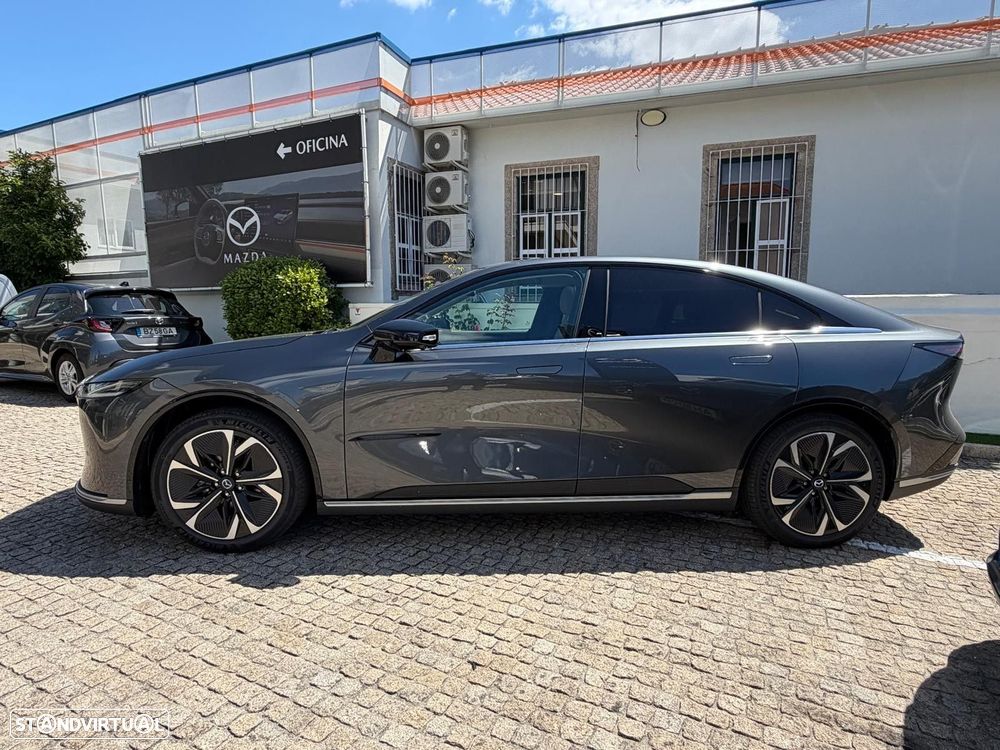 Mazda 6e 68.8 kWh Takumi - 2