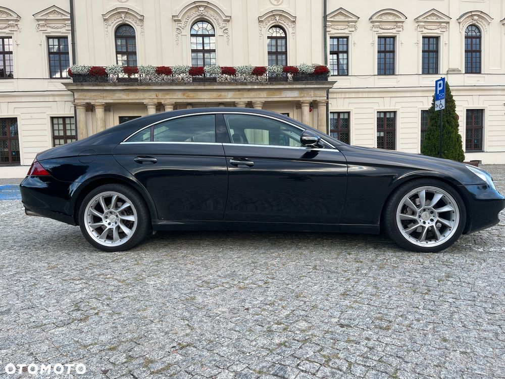 Mercedes-Benz CLS - 4