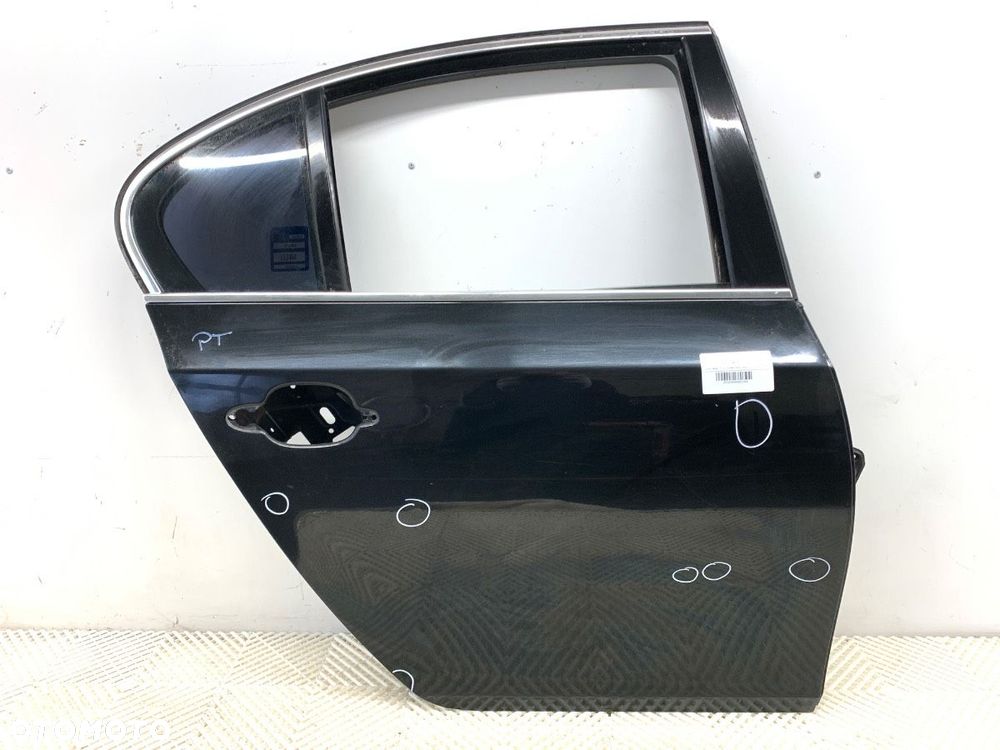 DRZWI PRAWY TYŁ  BMW 5 (E60) 2003 - 2010 530 i 170 kW [231 KM] benzyna 2001 - 2005 - 1